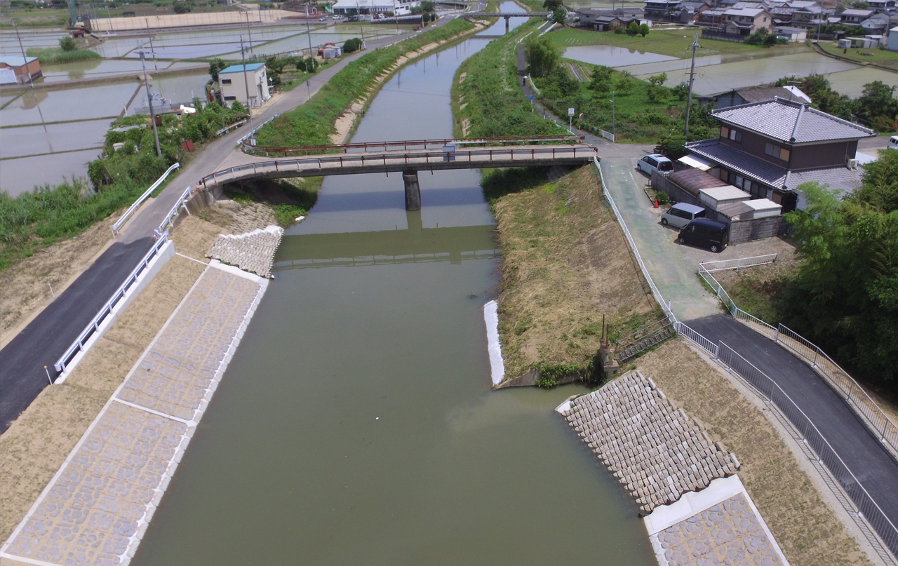 飛鳥川 護岸工事