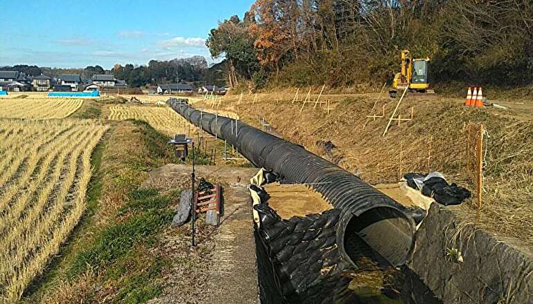 桧前川　護岸工事